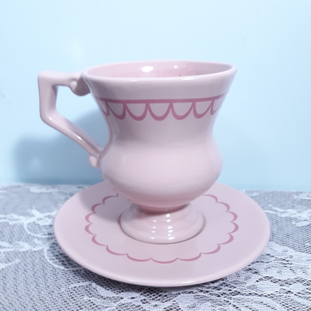 RARE NWOT Disney Alice In Wonderland Pink Teacup and Saucer Mug Cup - Picture 2 of 15